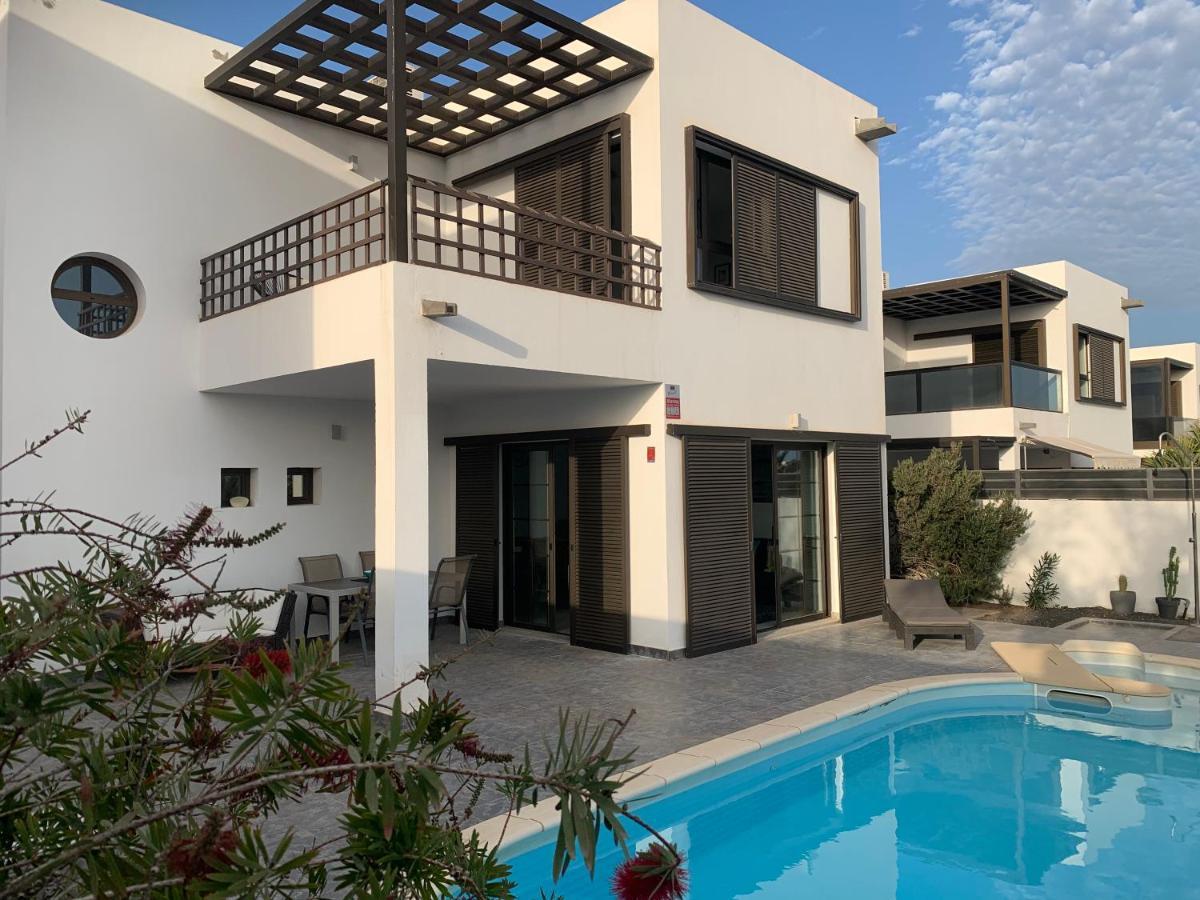 Modern Villa With Sea Views Costa Teguise Esterno foto