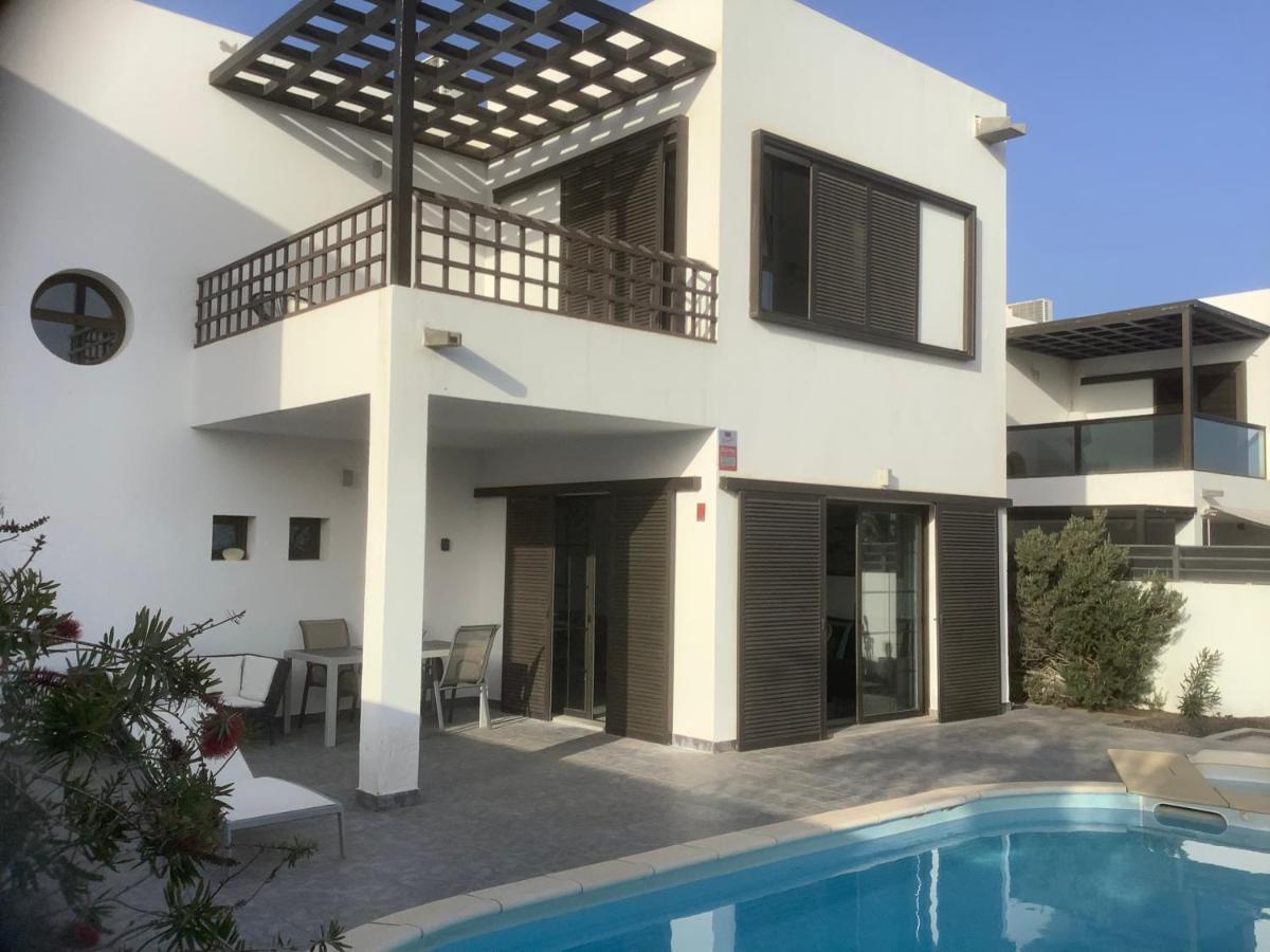 Modern Villa With Sea Views Costa Teguise Esterno foto